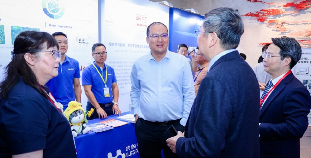 必赢国际bwi437亮相中国毒理学会第九次全国青年科技大会并在现场分享报...